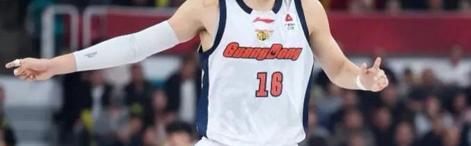开云官方网-高兴早了，广东队大胜吉林队却收两个坏消息，杜峰爱徒再次受伤