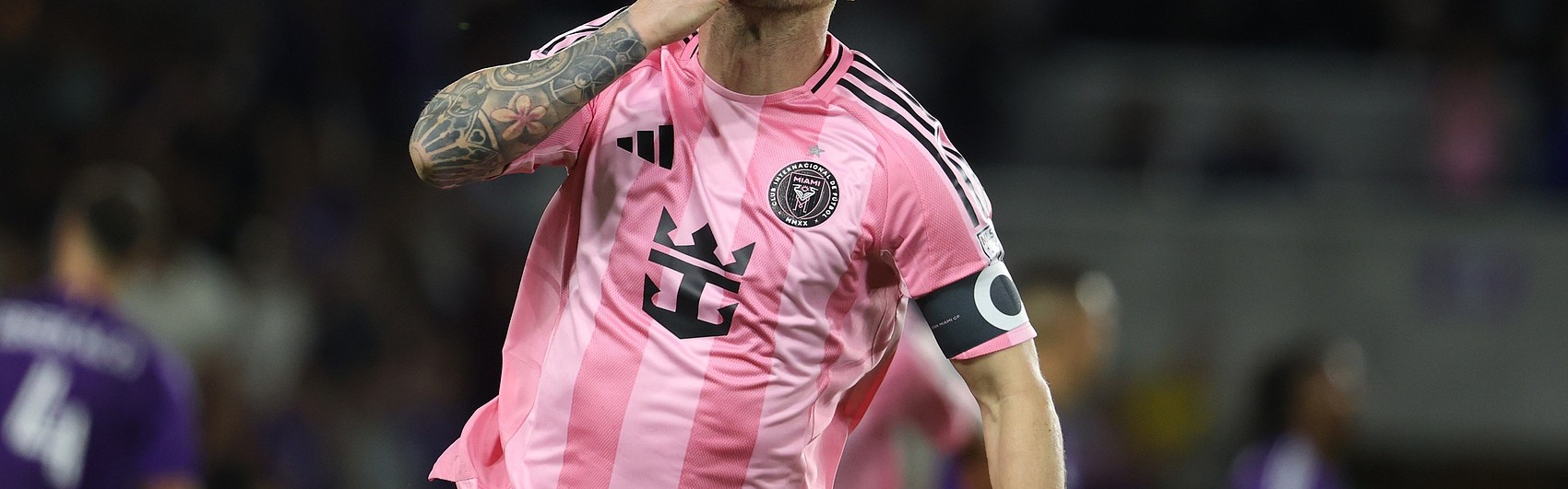 开云官网登录入口-ESPN：梅西未参与欧美杯取消事宜，他渴望赢得第49冠